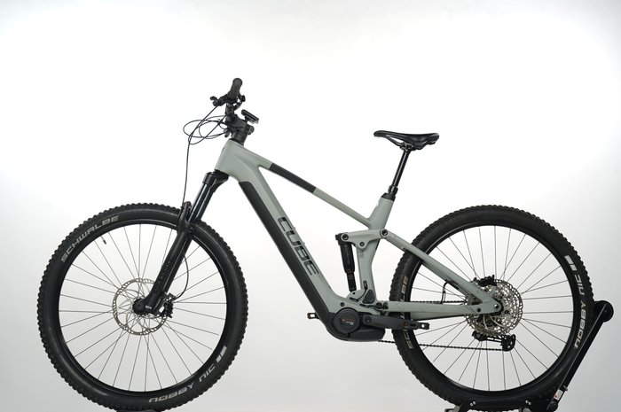 Cube Stereo Hybrid 140 HPC Pro 750