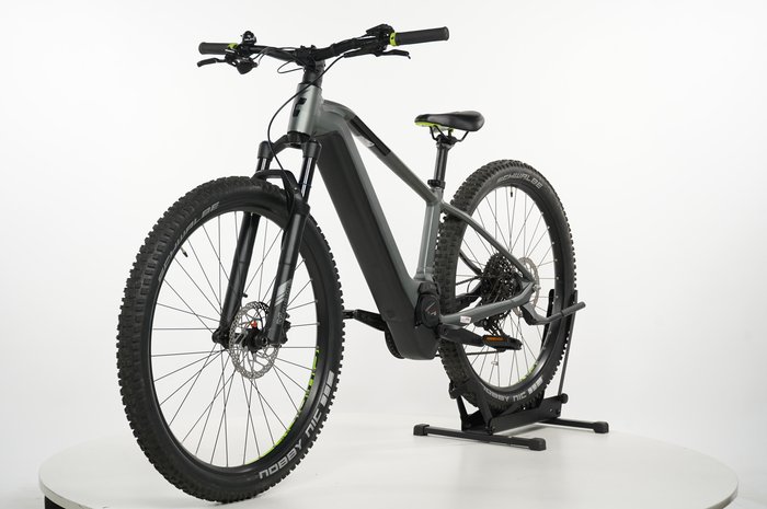 CUBE Reaction Hybrid Pro 750