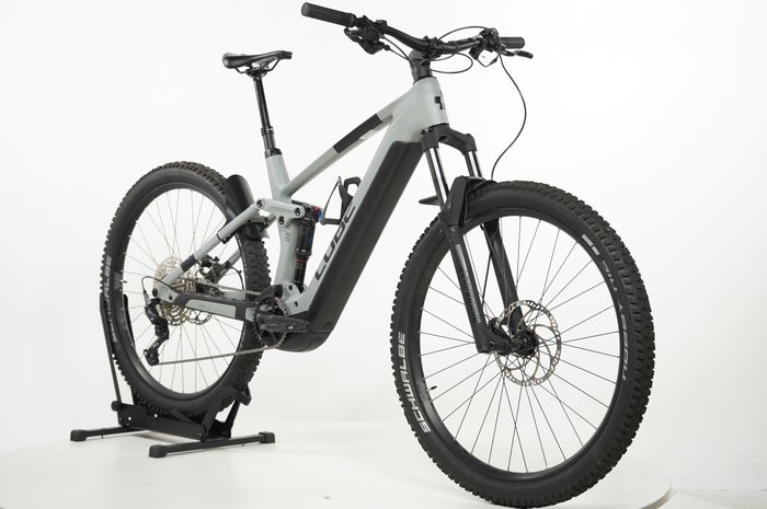 CUBE Stereo Hybrid 140 HPC Pro 625