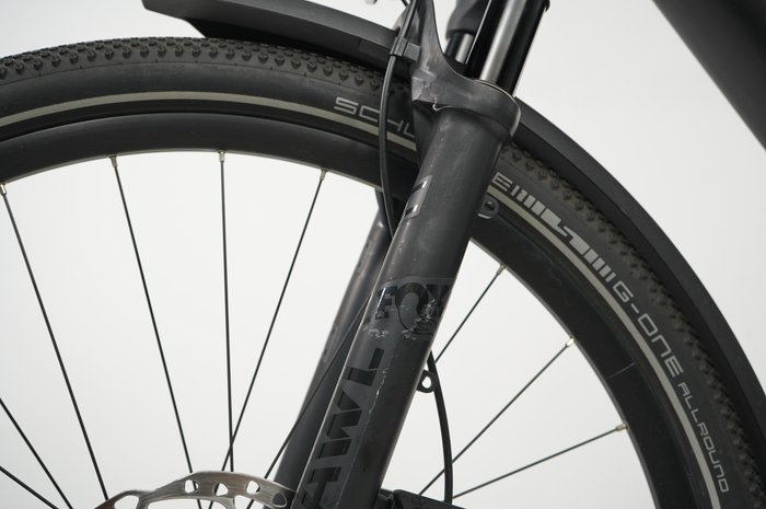 CUBE Nuride Hybrid SLT