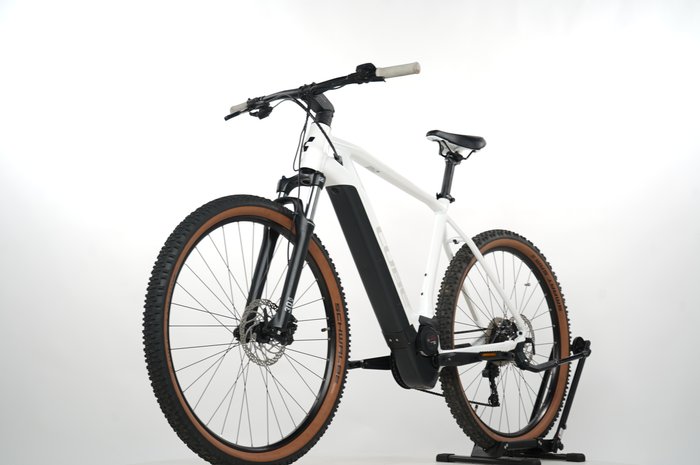 Cube Reaction Hybrid ONE 625