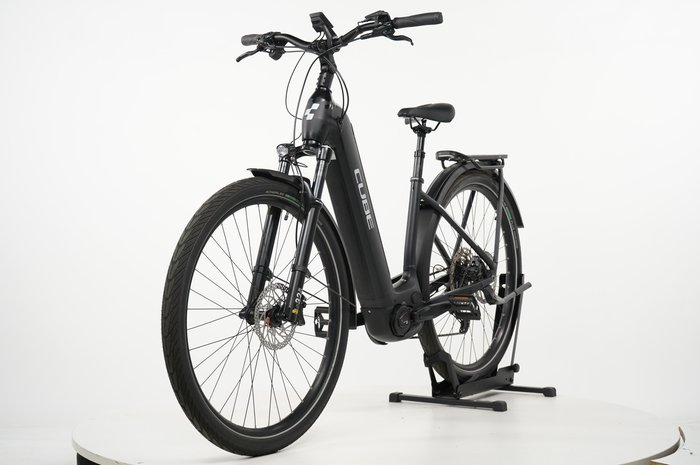 CUBE Kathmandu Hybrid EXC 750