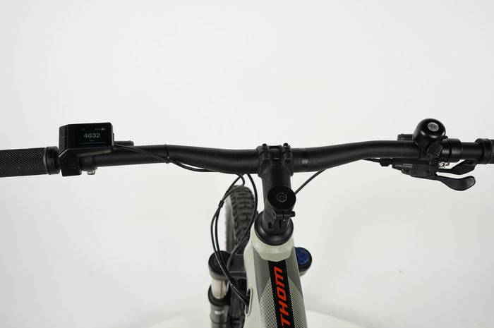 Giant Fathom E+2