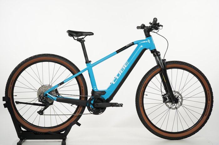 CUBE Reaction Hybrid ONE 750