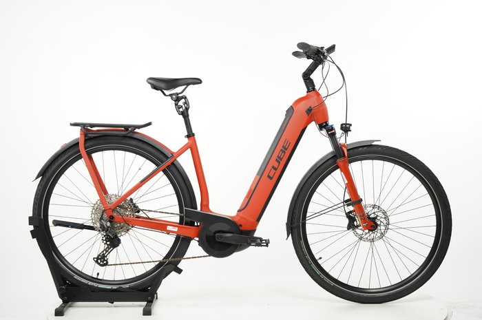 CUBE Kathmandu Hybrid EXC 750