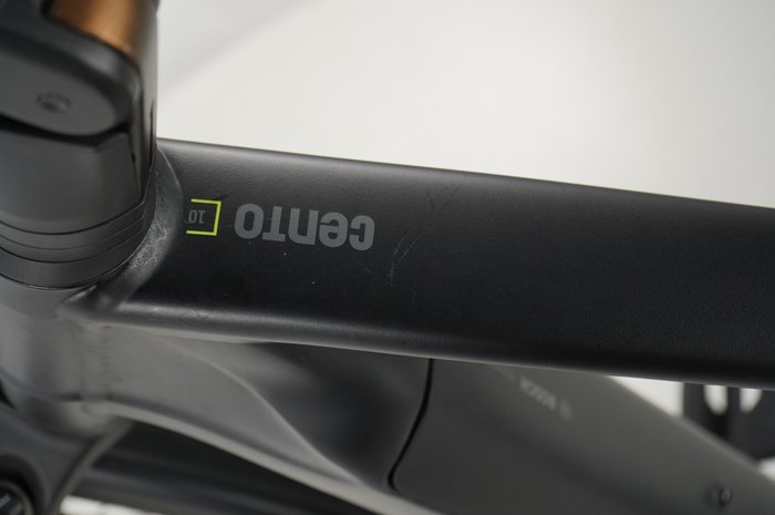 KTM Cento 10