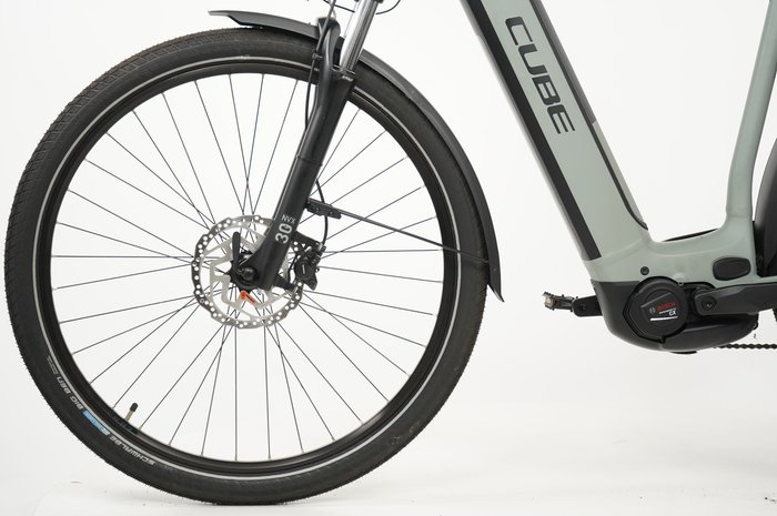 CUBE Kathmandu Hybrid ONE 625 Easy Entry