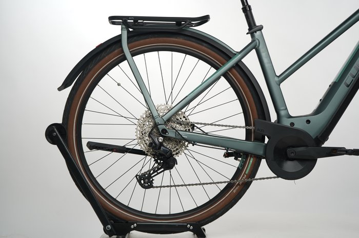 Cube Kathmandu Hybrid EXC 750