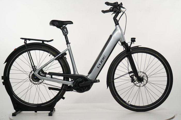 CUBE Supreme Hybrid SLX 625 Easy Entry