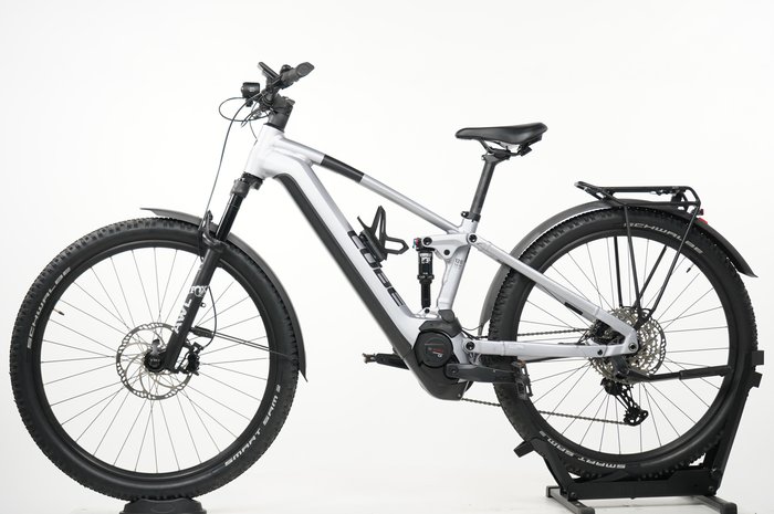 CUBE Stereo Hybrid 120 Race 750