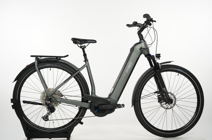 CUBE Kathmandu Hybrid Pro 750