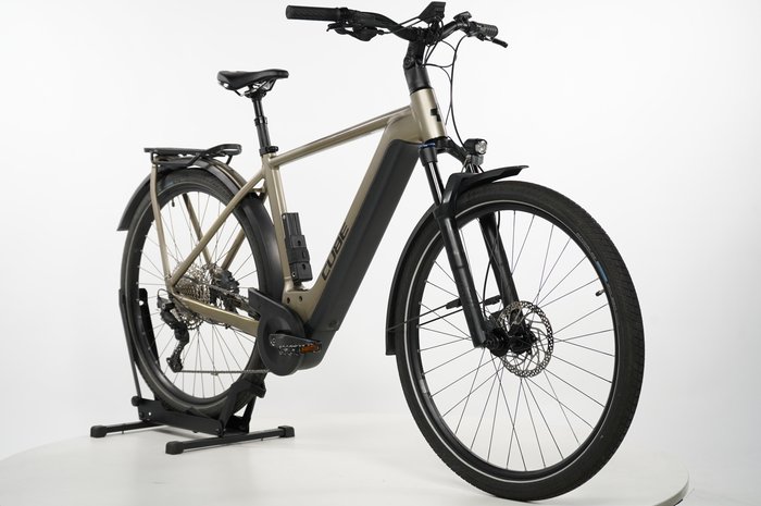 CUBE Kathmandu Hybrid Pro 750 Lady