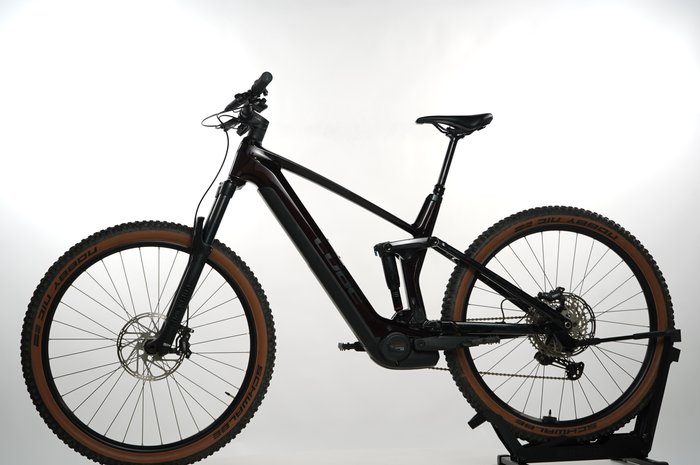 CUBE Stereo Hybrid 140 HPC Race