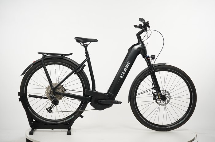 CUBE Kathmandu Hybrid EXC 750