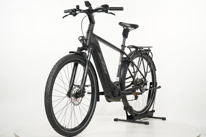 KTM Cento 10 Plus