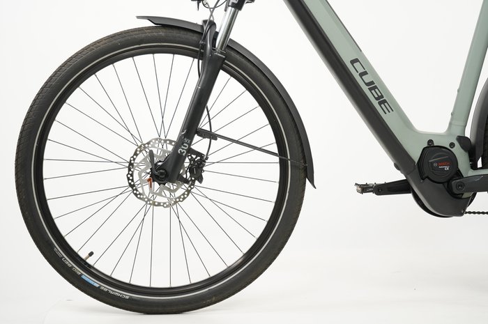 CUBE Kathmandu Hybrid ONE 625