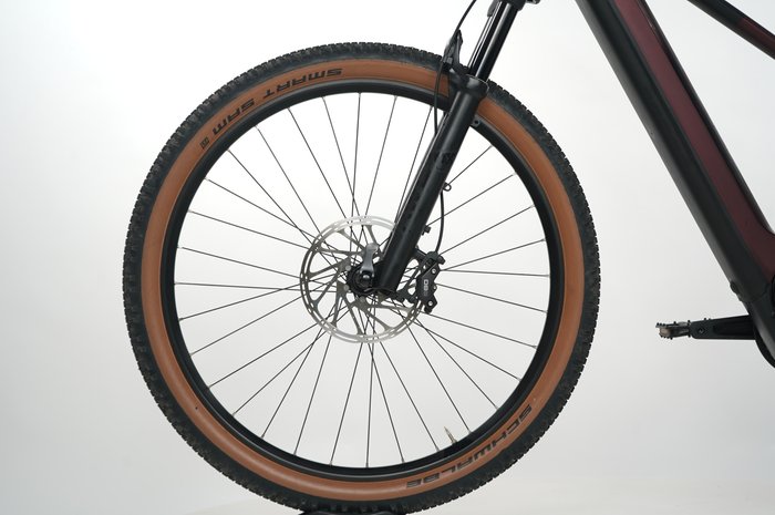 Cube Reaction Hybrid SLX 750