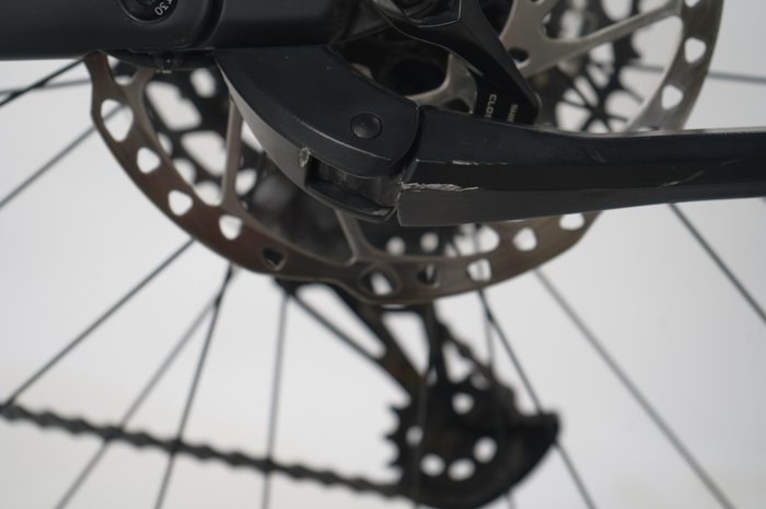 CENTURION Lhasa E R860i EQ