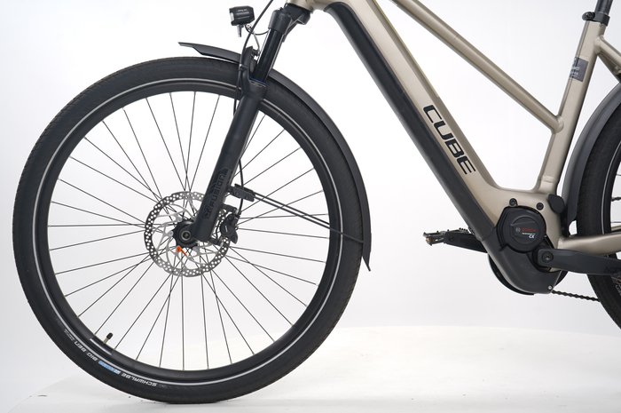 Cube Kathmandu Hybrid Pro 750