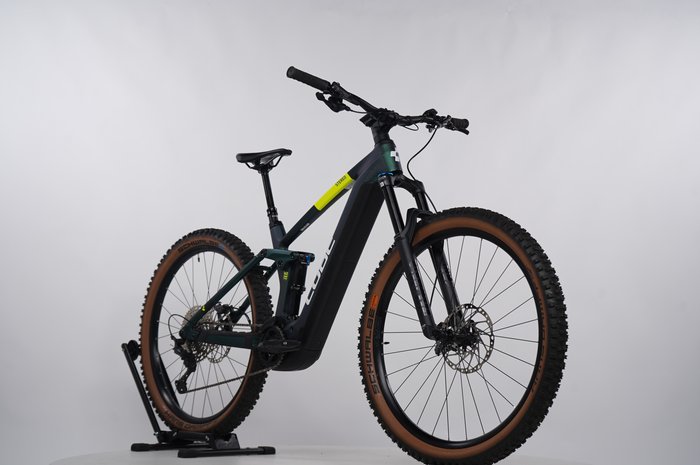 CUBE Stereo Hybrid SLX 750 HPC