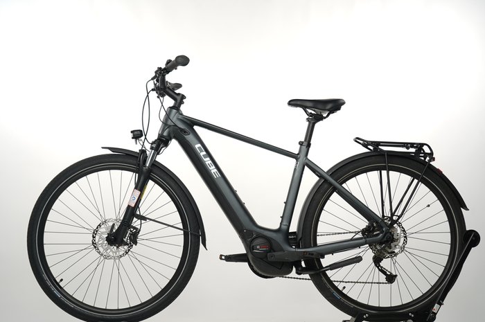 Cube Touring Hybrid ONE 625