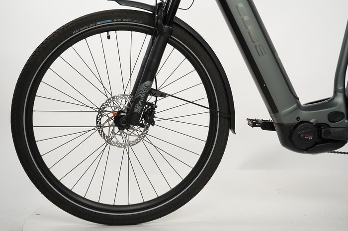 CUBE Kathmandu Hybrid Pro 750