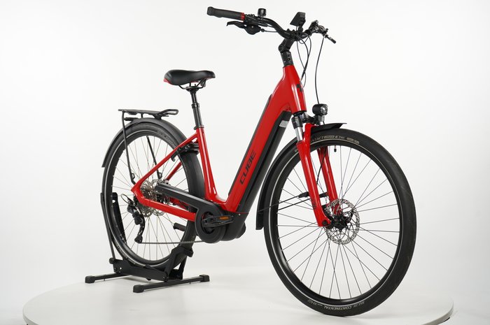 CUBE Supreme Sport Hybrid Pro 625 Easy Entry