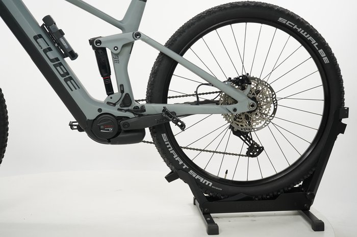 CUBE Stereo Hybrid 140 HPC Pro 750