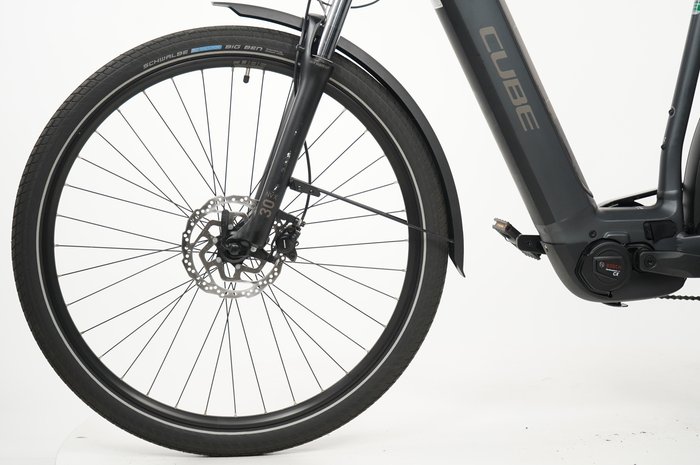 CUBE Kathmandu Hybrid ONE 625