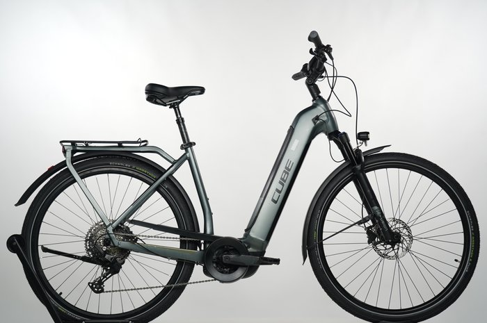 Cube Kathmandu Hybrid Pro 625 Easy Entry