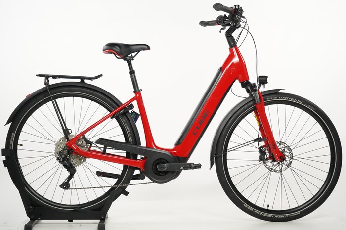 CUBE Superme Hybrid Sport Pro