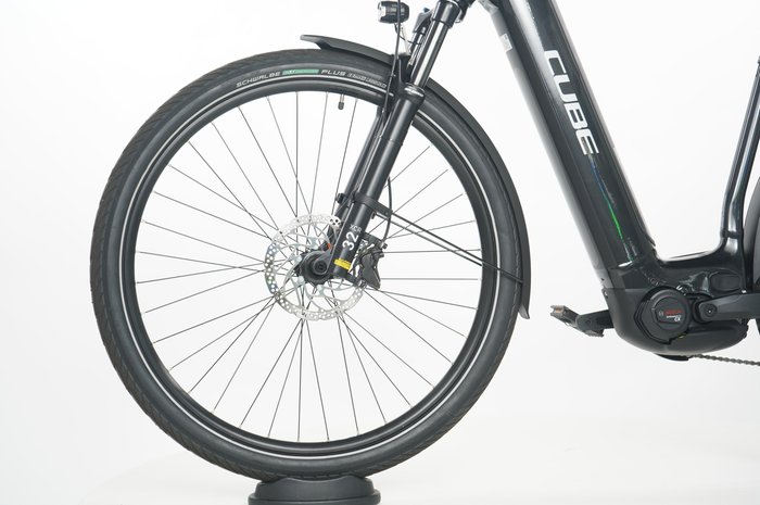 CUBE Kathmandu Hybrid EXC 750