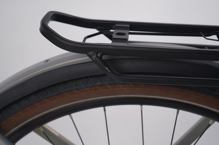 Cube Touring Hybrid Pro 625