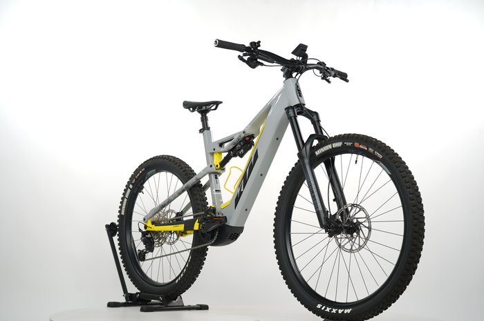 KTM Macina Kapoho 7972