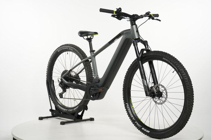 CUBE Reaction Hybrid Pro 750