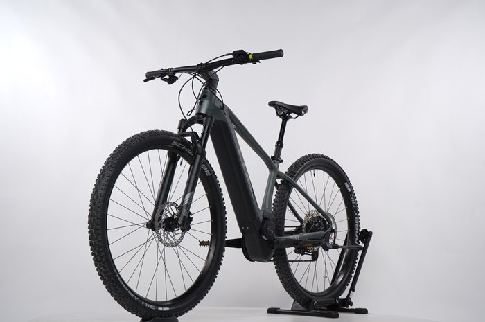 Cube Touring Hybrid Pro 625