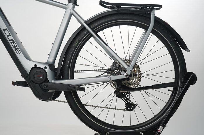 CUBE Kathmandu Hybrid SLX 750