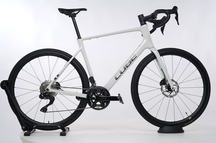 CUBE ATTAIN C:62 SLX