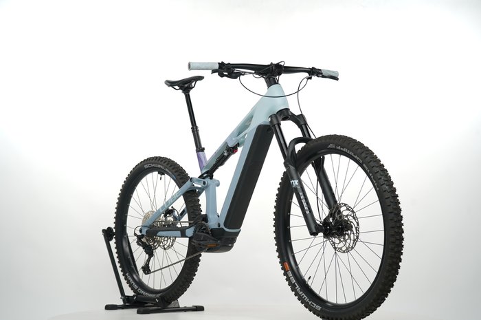 CUBE Stereo Hybrid One44 HPC Race 800