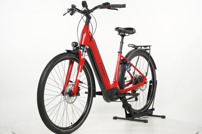 CUBE Superme Hybrid Sport Pro