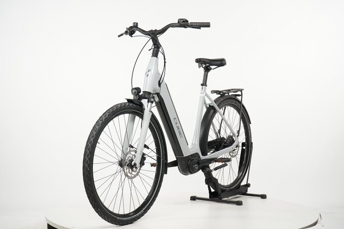 CUBE Supreme Hybrid ONE 500 Easy Entry