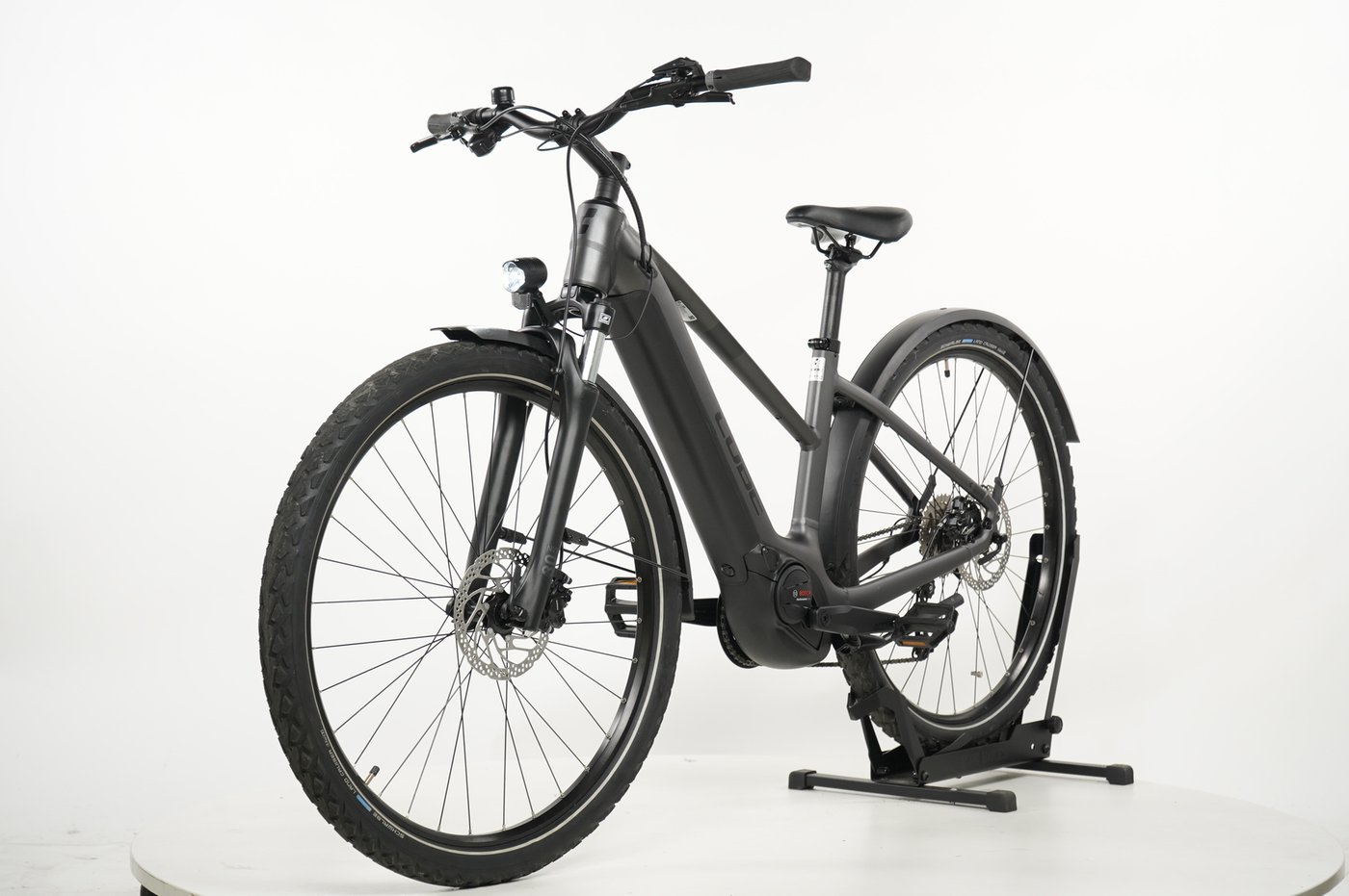 https://images.cdn.europe-west1.gcp.commercetools.com/b8f70299-e4ee-4e48-8388-0bd81b1aed37/img-_8iTRQaa-zoom.jpg