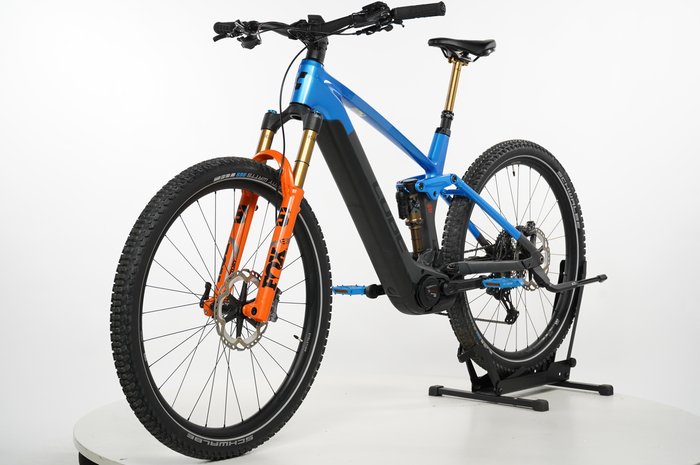 CUBE Stereo Hybrid 140 HPC Actionteam 750
