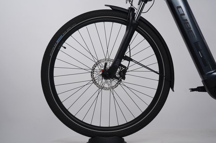 Cube Touring Hybrid Pro 625 Easy Entry