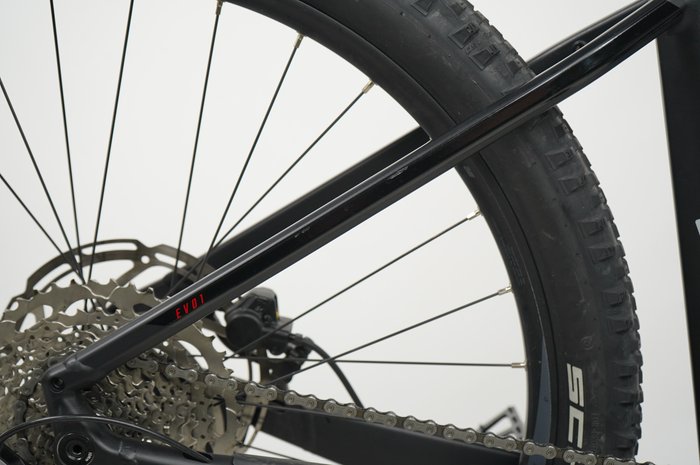 BULLS Sonic Evo 1