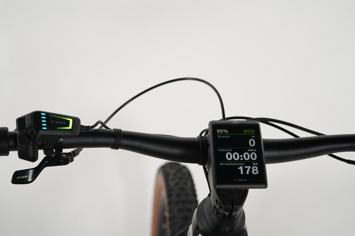 CUBE Stereo Hybrid 140 HPC Race 750