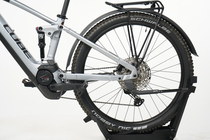 CUBE Stereo Hybrid Race
