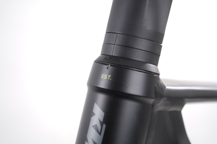 KTM CENTO 10 Plus
