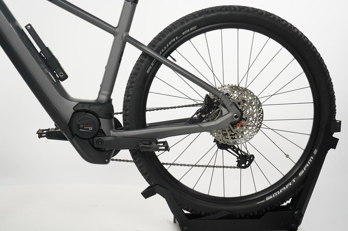 CUBE Reaction Hybrid Race 750