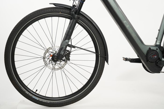CUBE Kathmandu Hybrid Pro 750